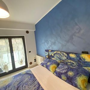 Camera con letto king size